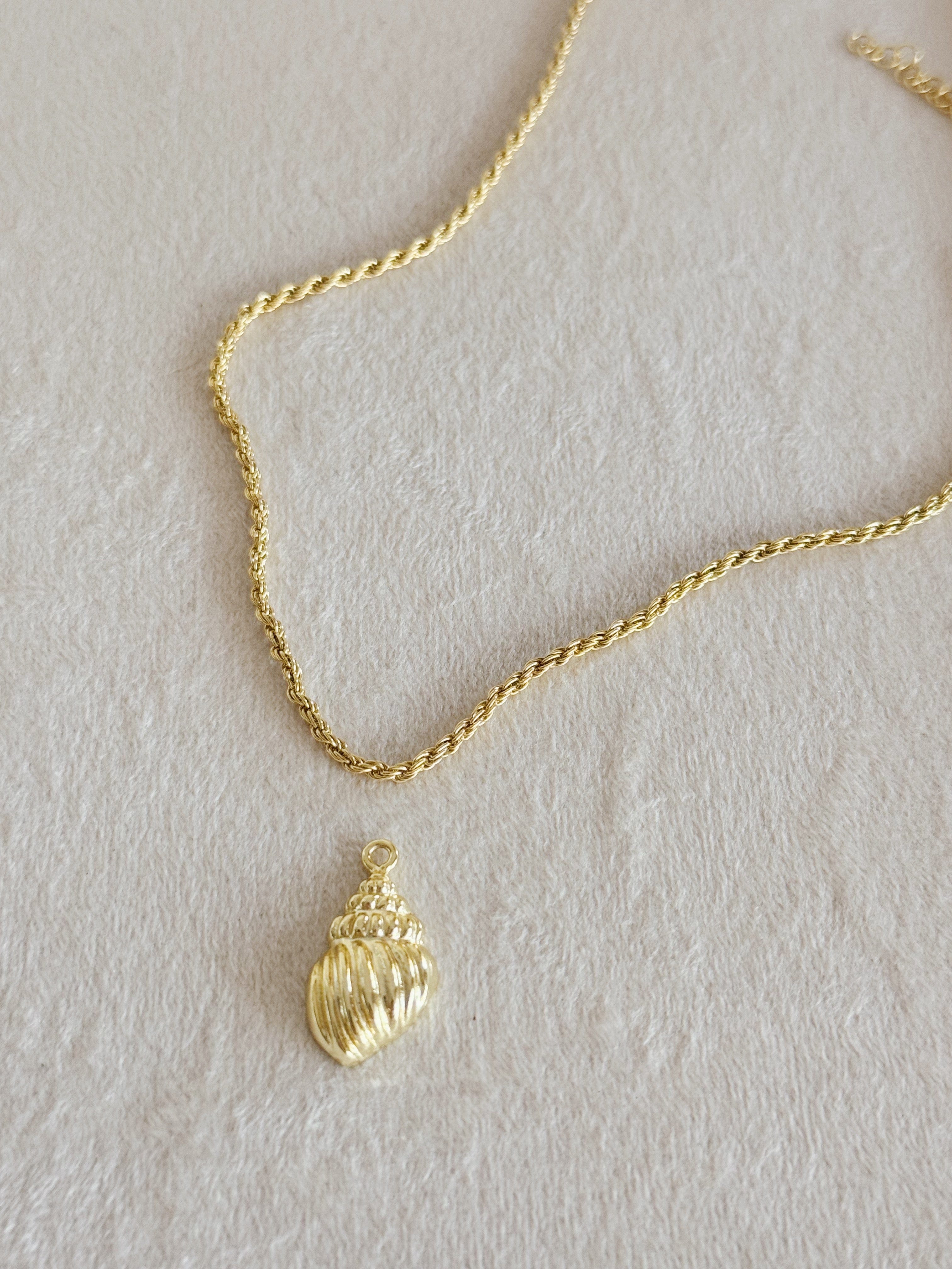 heylove CHARM CHARM CARACOLA