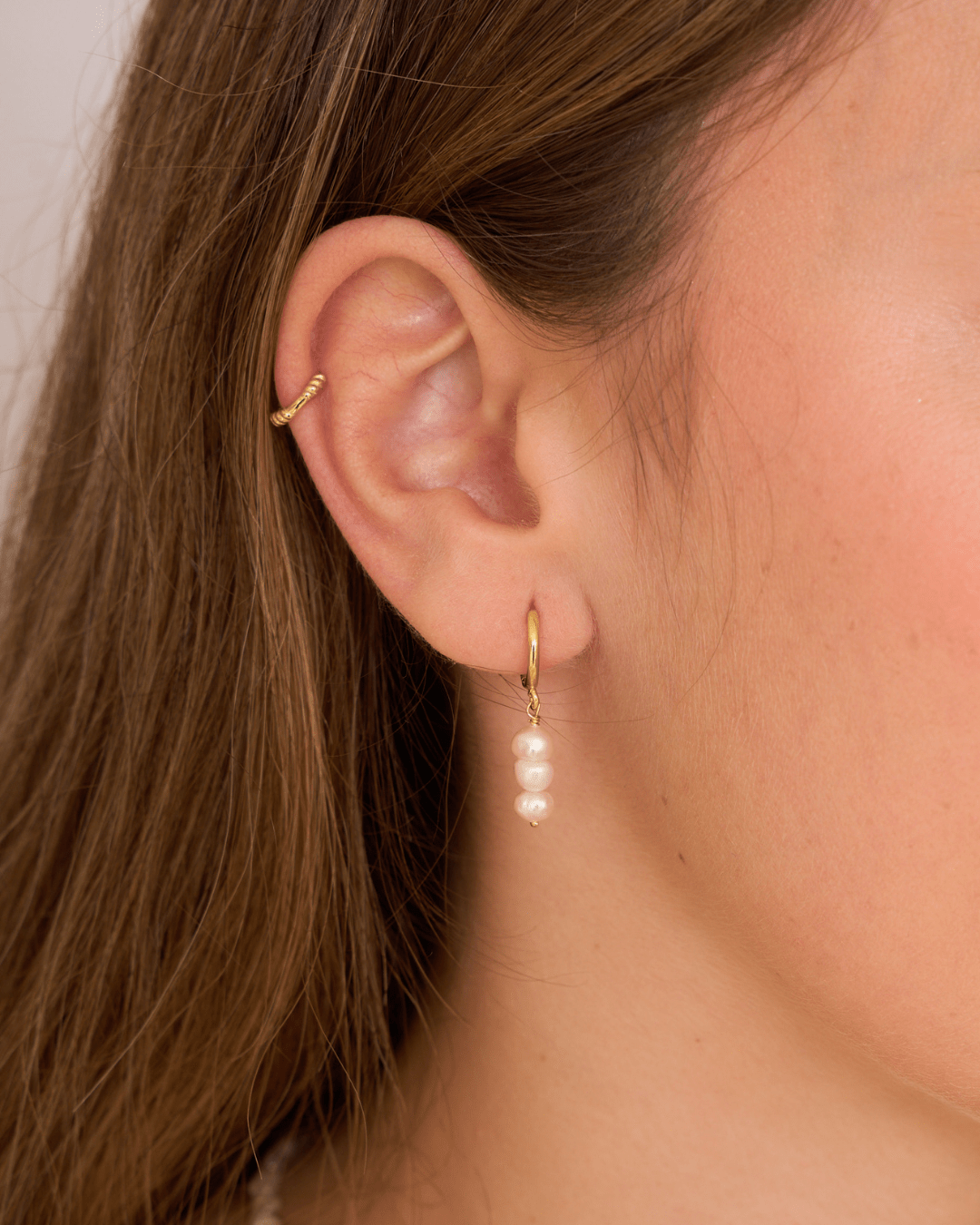 heylove PENDIENTES PENDIENTES TRIPLE PERLA