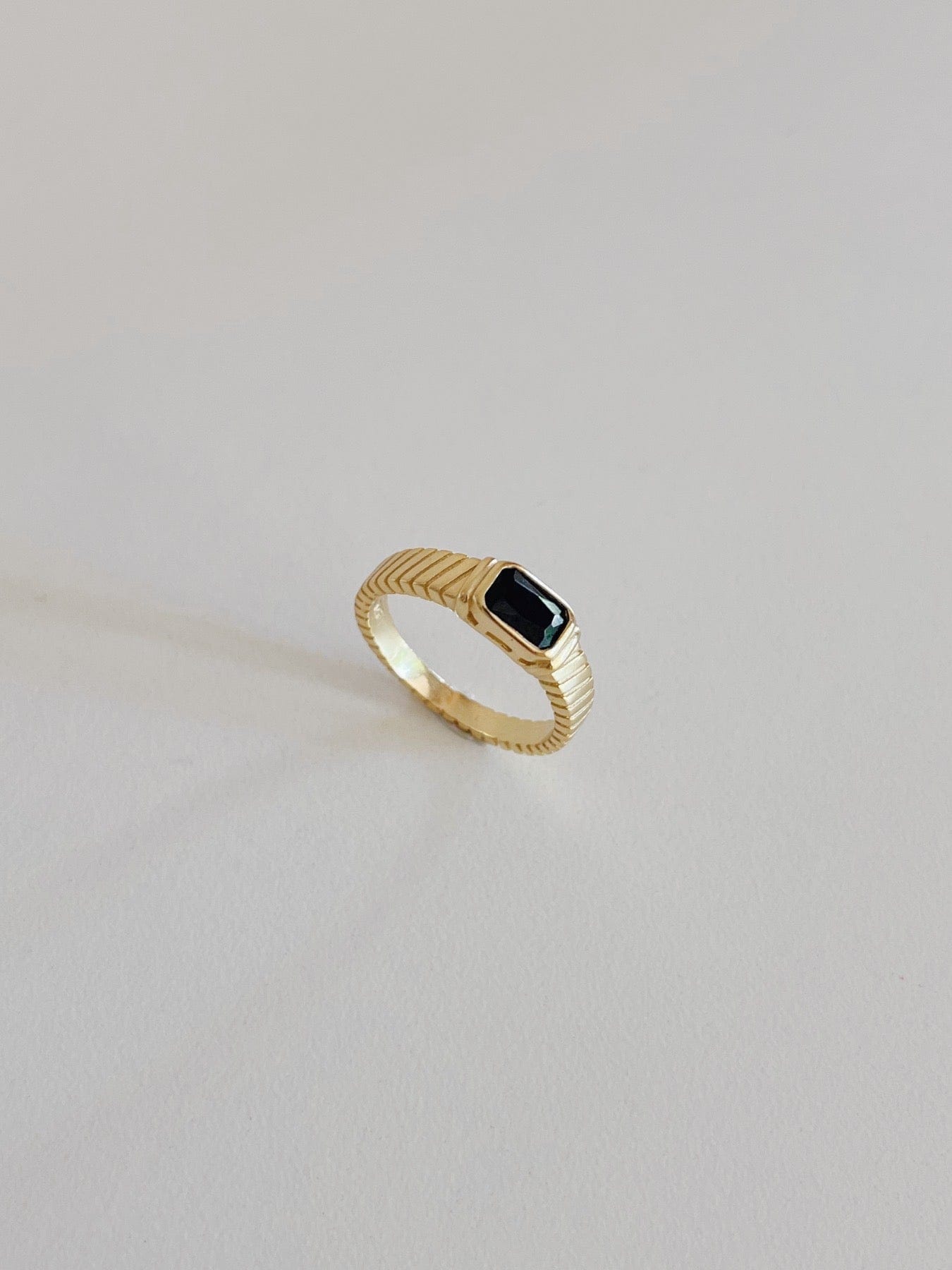 LAST CHANCEheyloveAnillo circonita negra | heylove