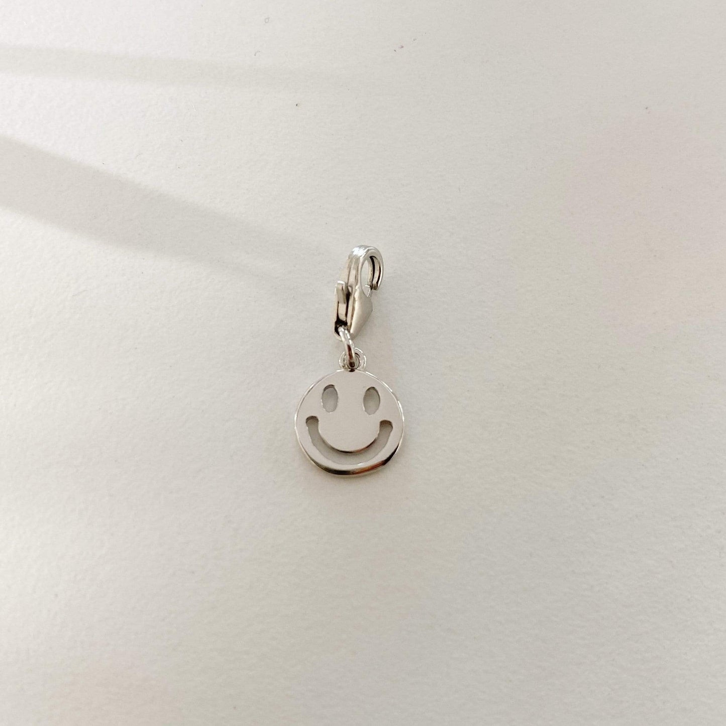 CHARMheyloveCharm happy face | heylove