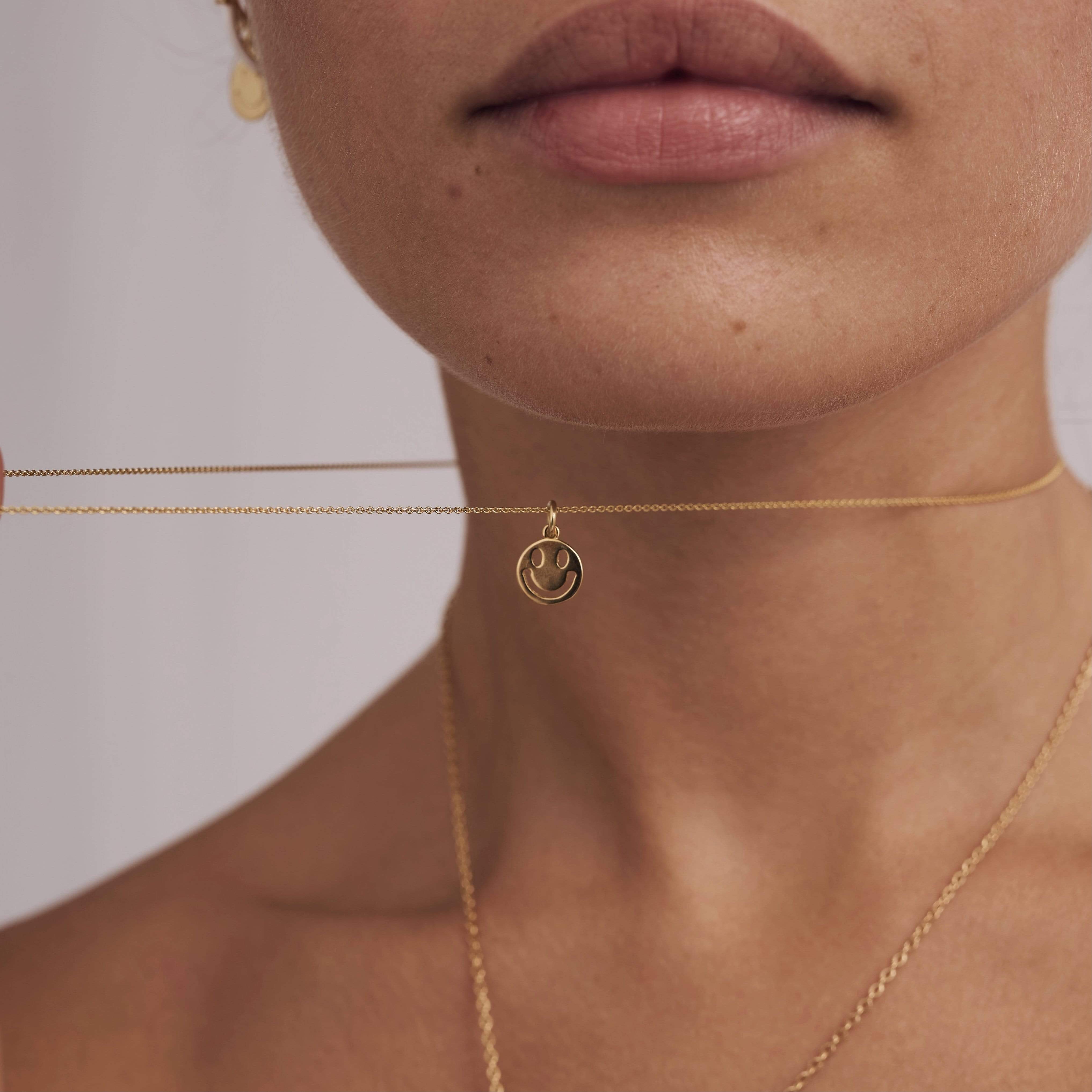 CHARMheyloveCharm happy face | heylove