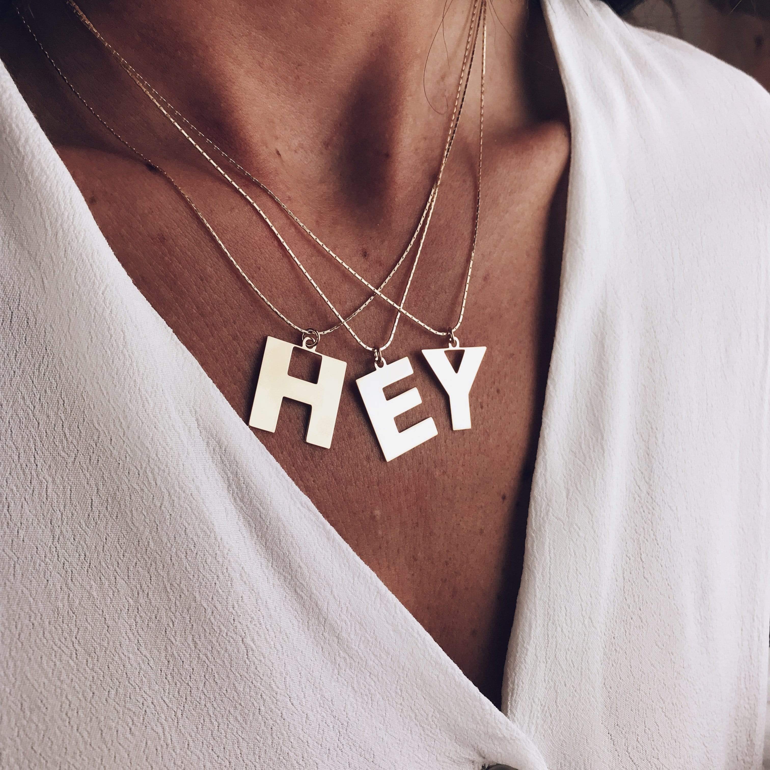 LAST CHANCEheyloveInicial plana oro | heylove