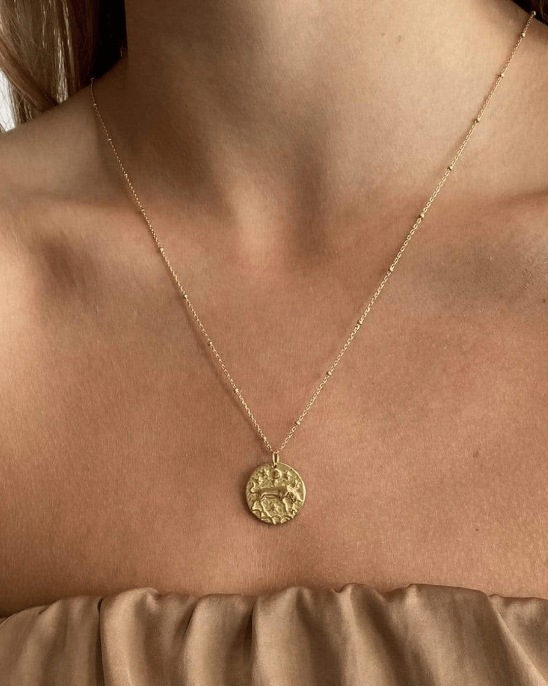 COLLARESheyloveCollar Tauro plata bañada en oro | heylove