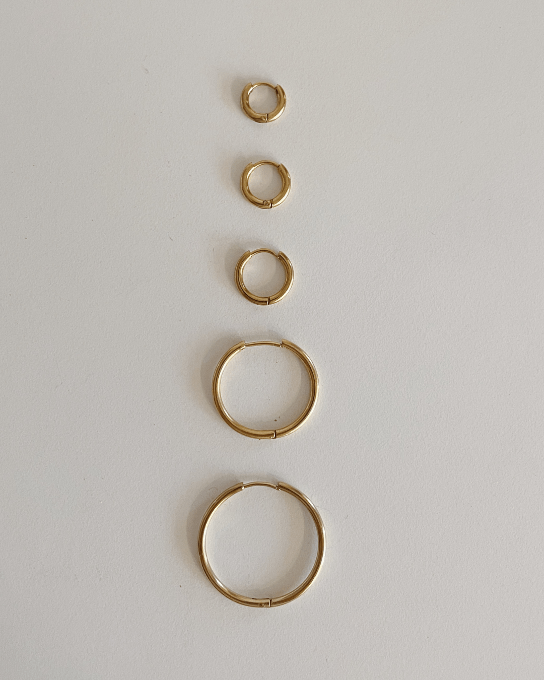 PENDIENTESheyloveAros básicos de acero | heylove