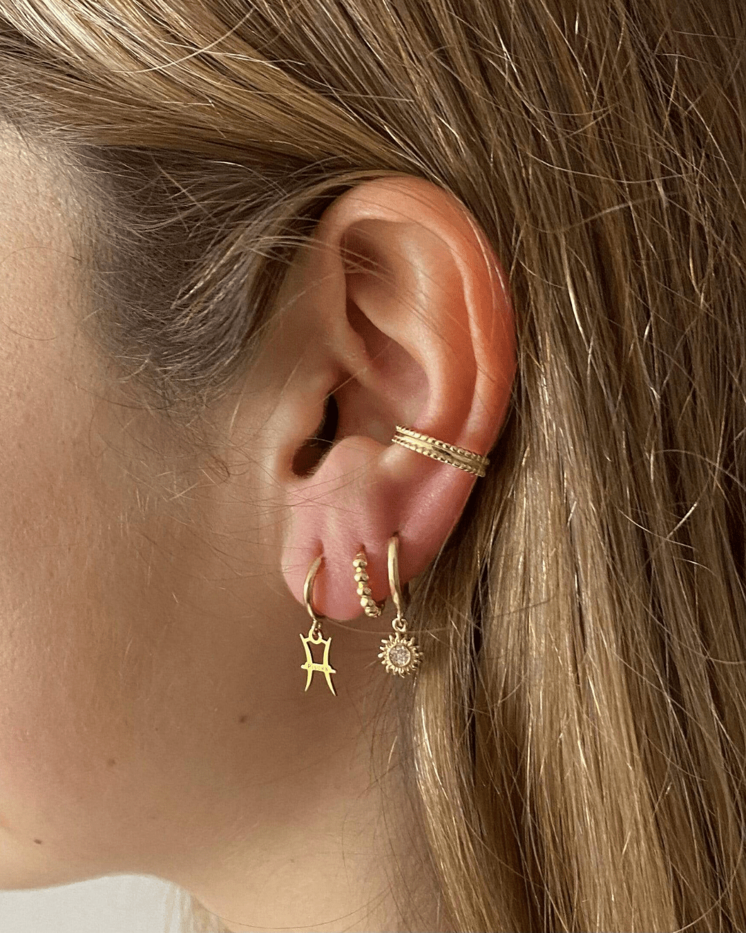 PENDIENTESheylovePENDIENTES MINI HOOPS SUN CZ | HEYLOVE