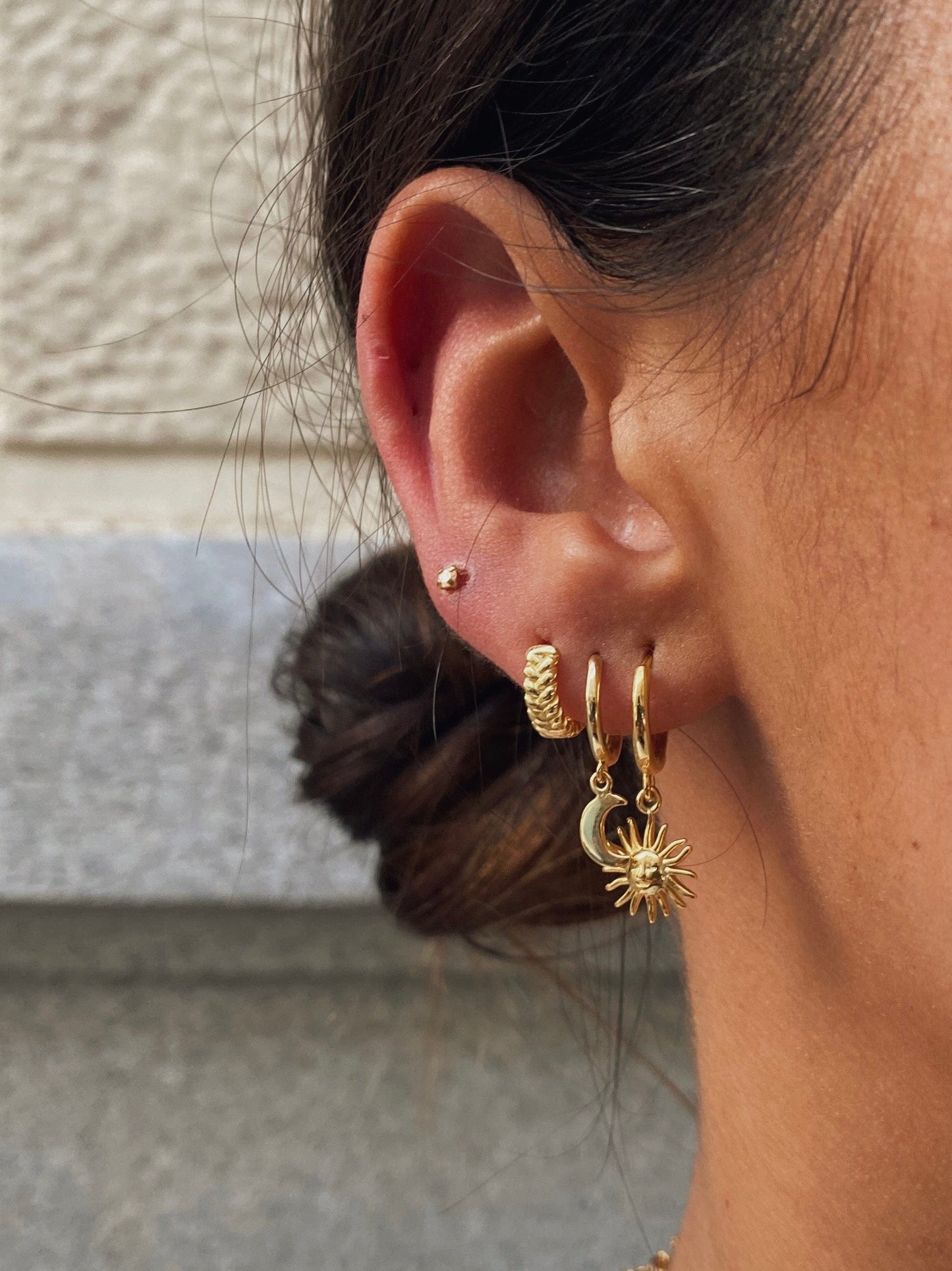 PENDIENTESheylovePendiente spike hoops | heylove