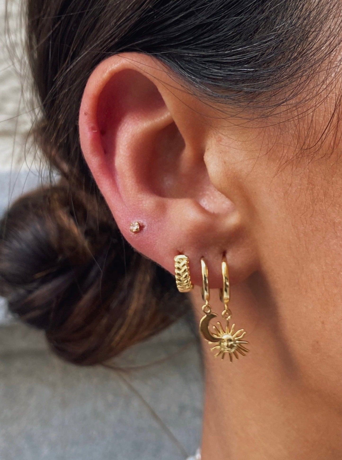 PENDIENTESheylovePendiente spike hoops | heylove