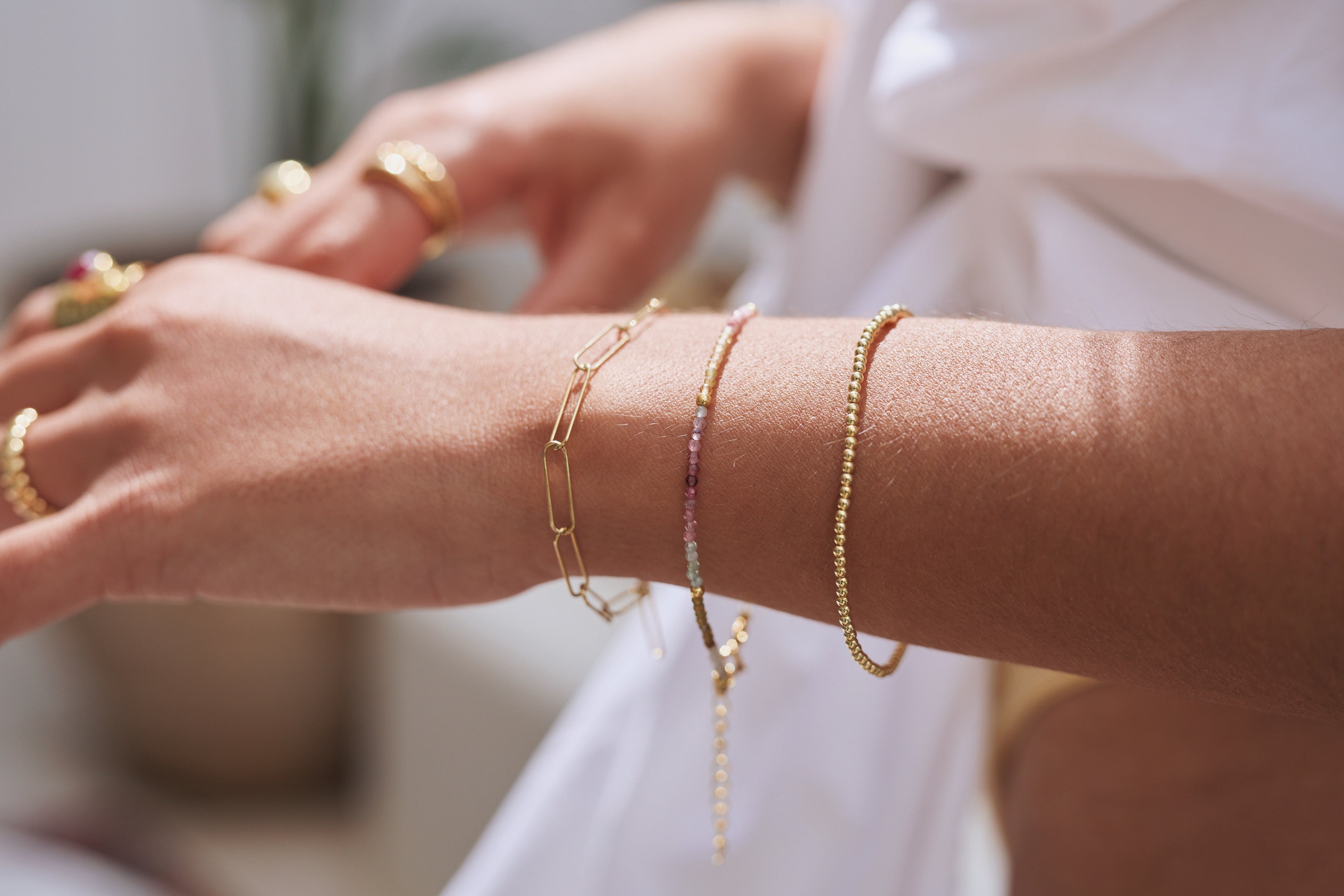 BRACELETS 