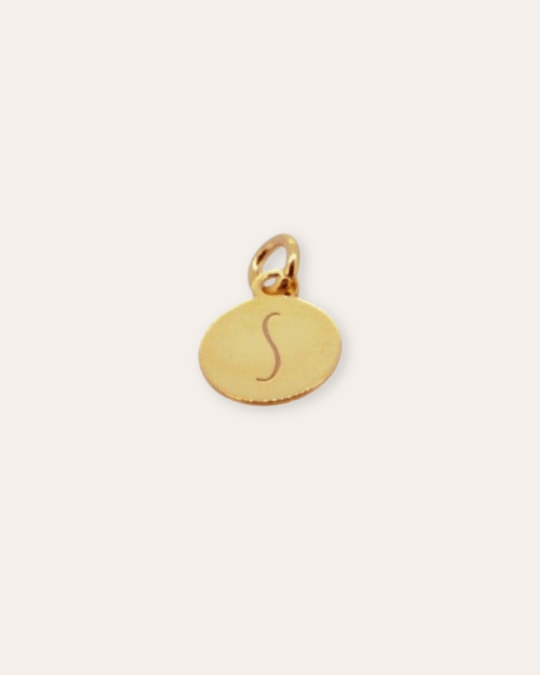 CHARMheyloveInicial de plata bañada en oro | heylove
