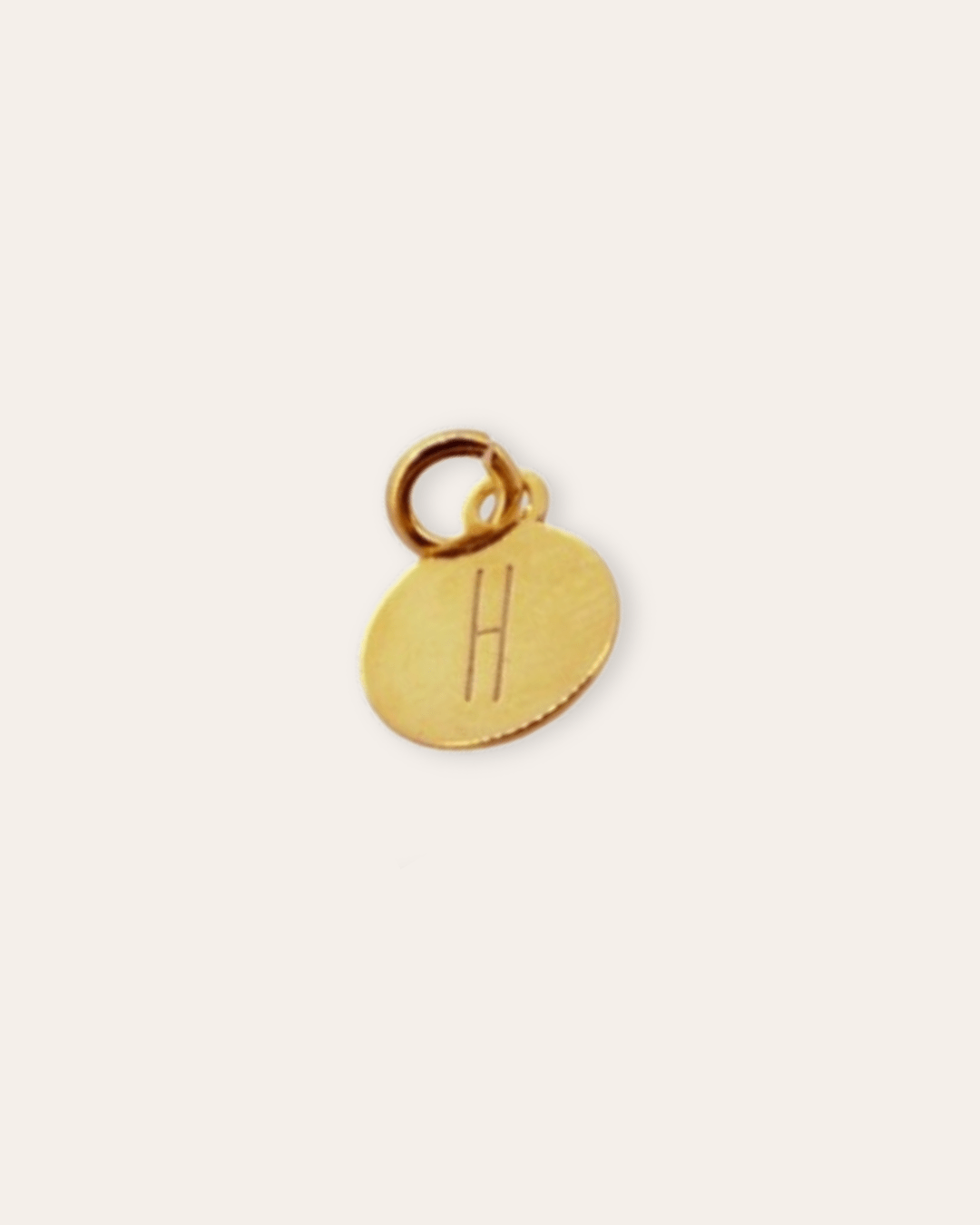 CHARMheyloveInicial de plata bañada en oro | heylove