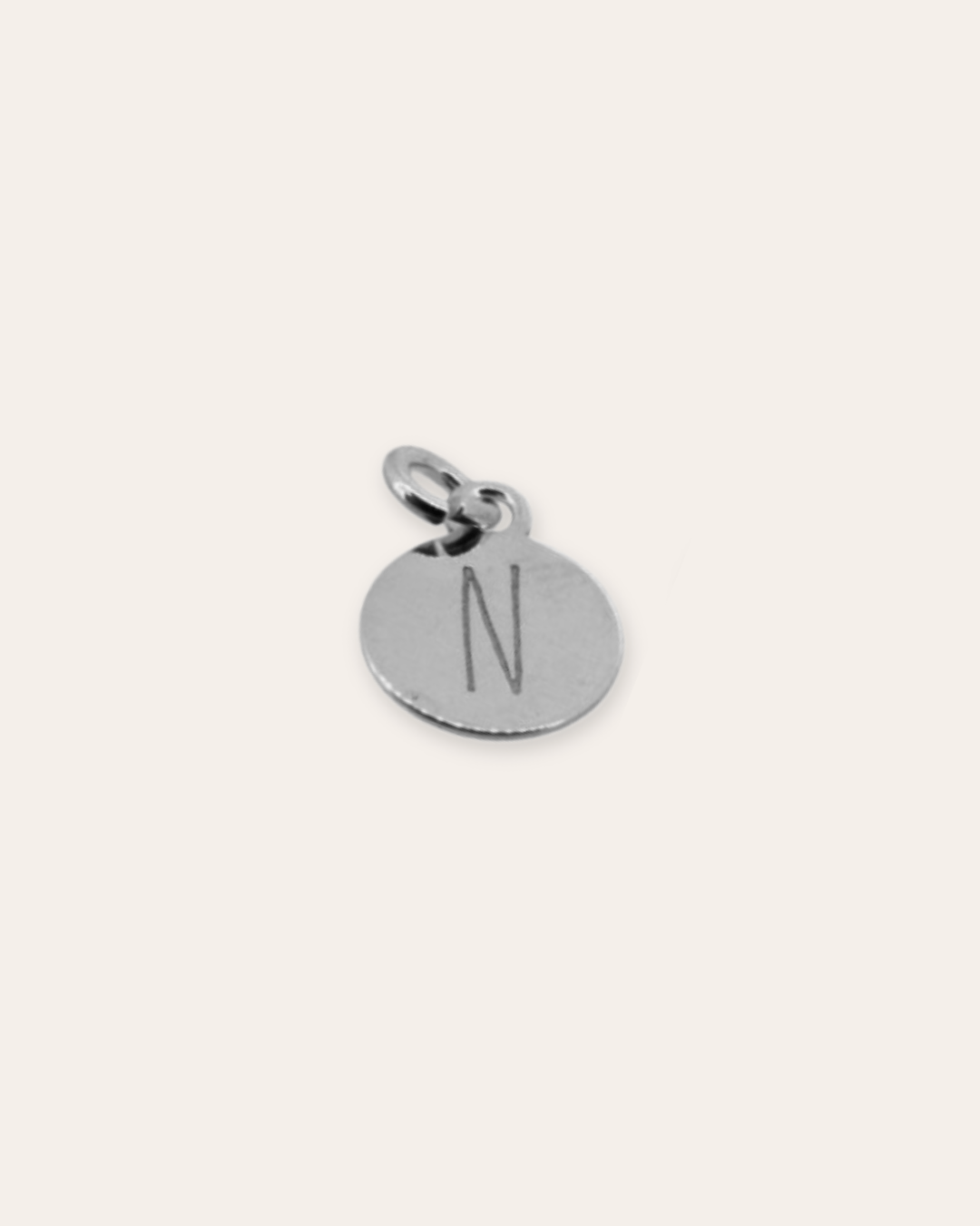 CHARMheyloveInicial de plata bañada en oro | heylove