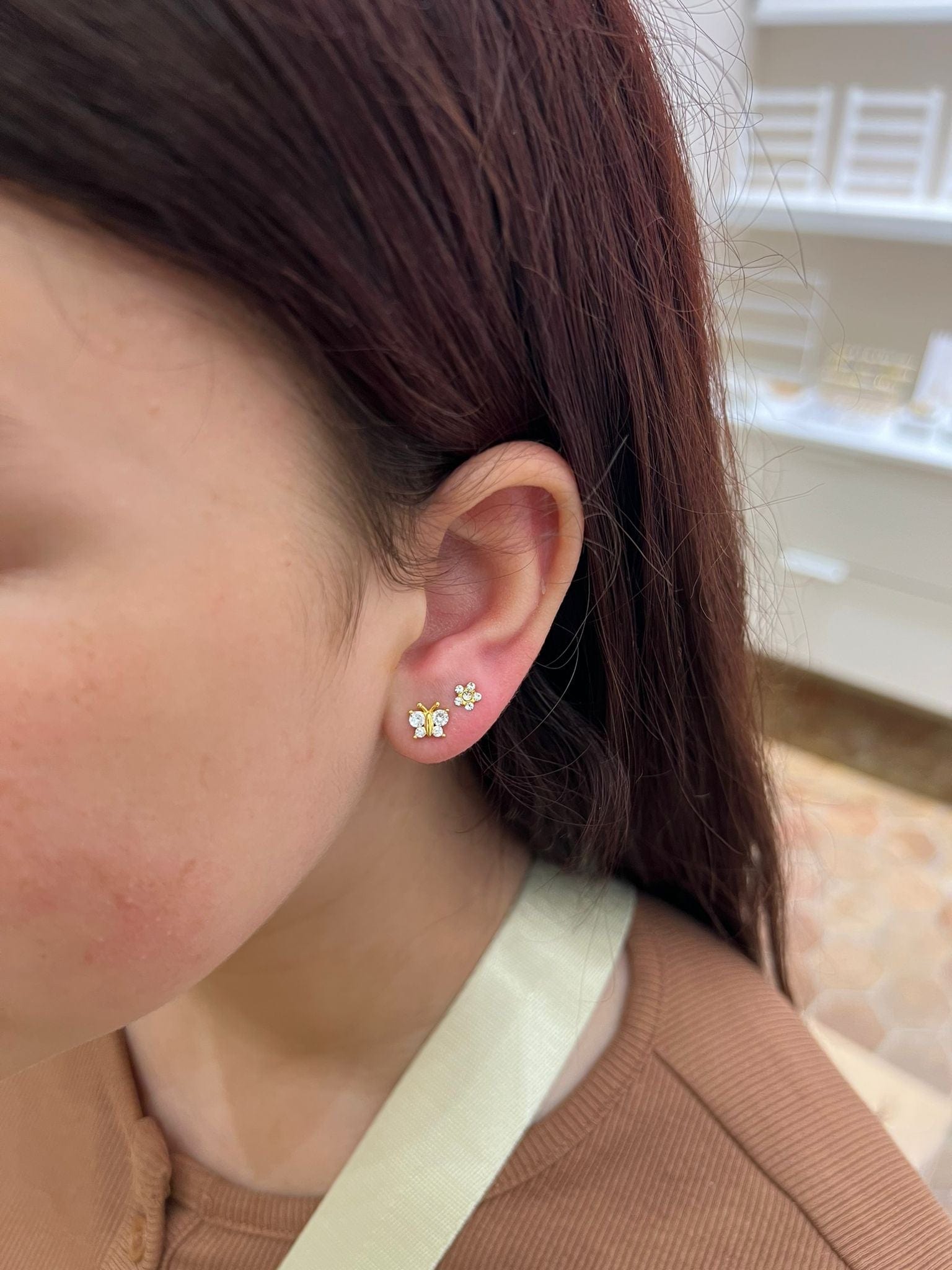 heylove Pendiente primera puesta FLOR CRISTALES 5 MM ORO