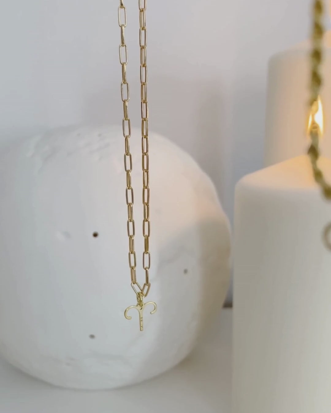 MINIMAL ZODIAC NECKLACE