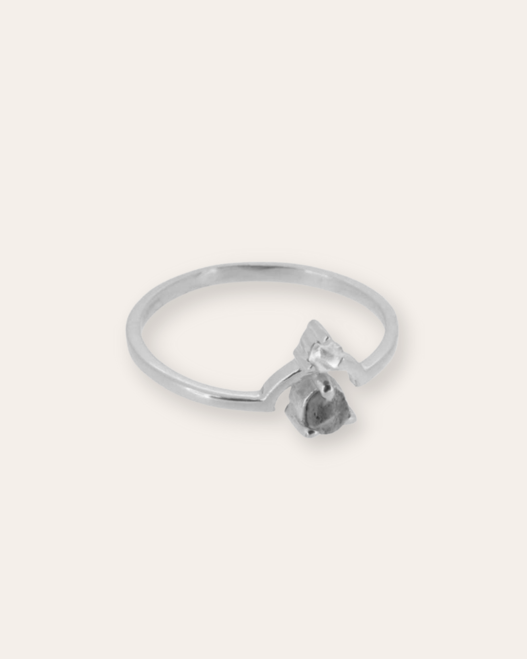 LAST CHANCEheyloveAnillo Arrow plata | heylove Barcelona