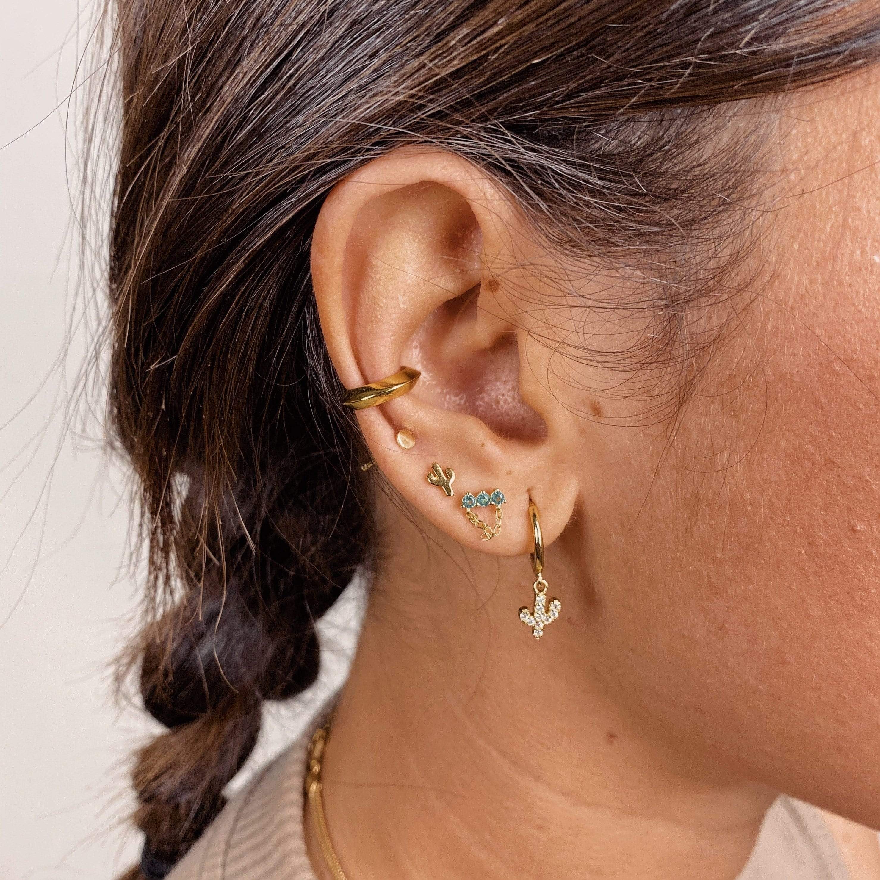 LAST CHANCEheylovePendientes mini line chain light green oro | heylove