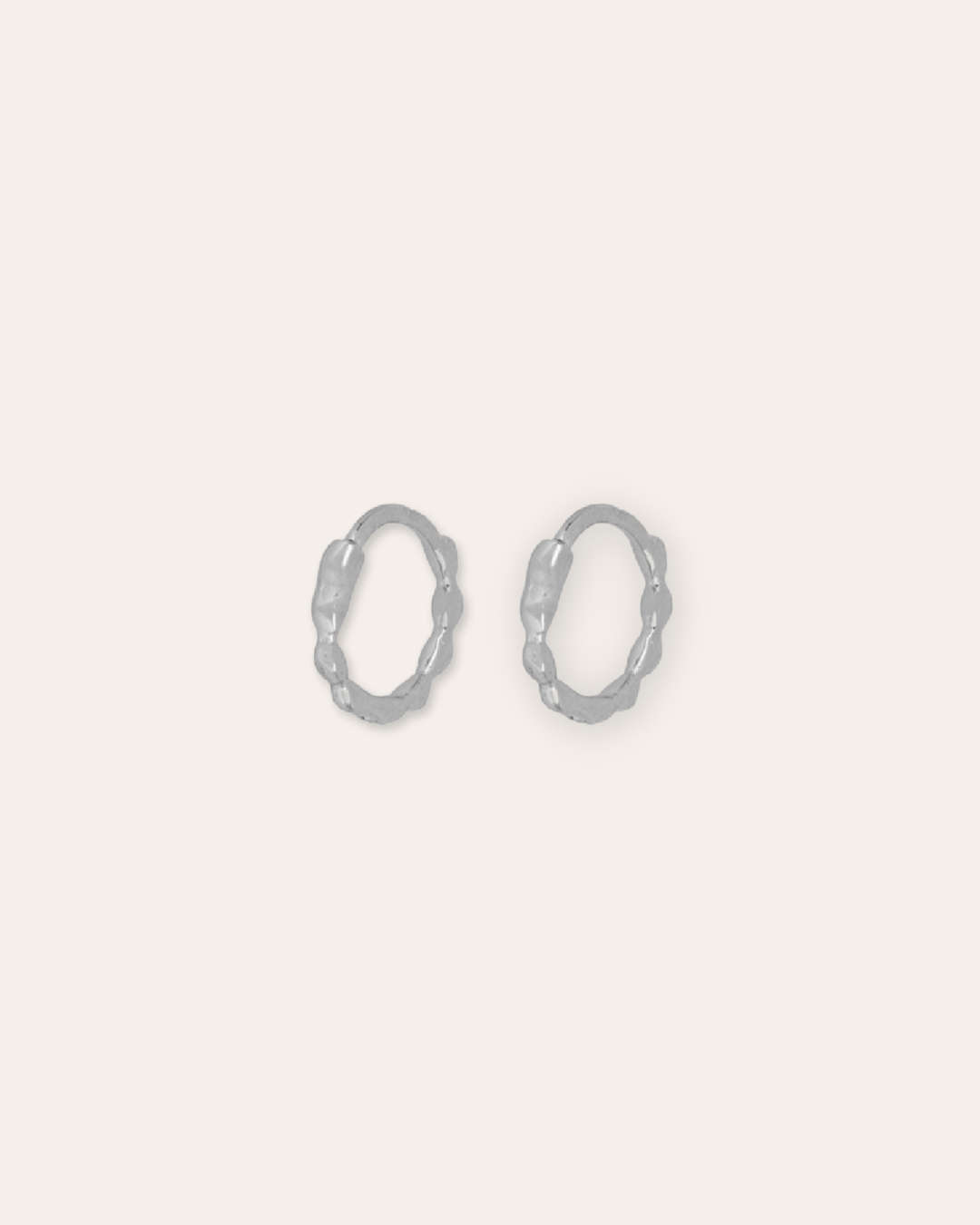 PENDIENTESheylovePendiente mini grain hoops | heylove