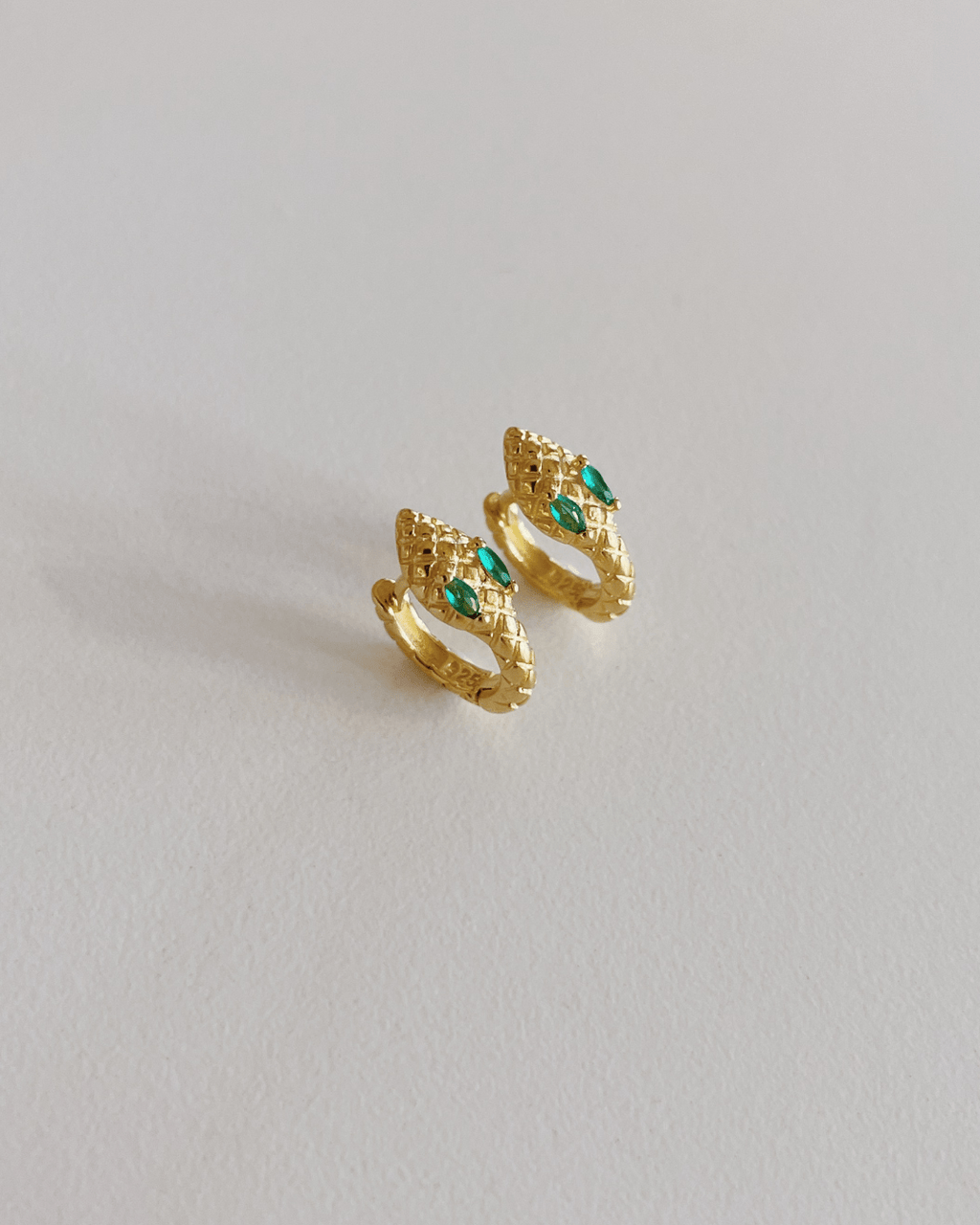 PENDIENTESheylovePendientes snake eyes hoops | heylove