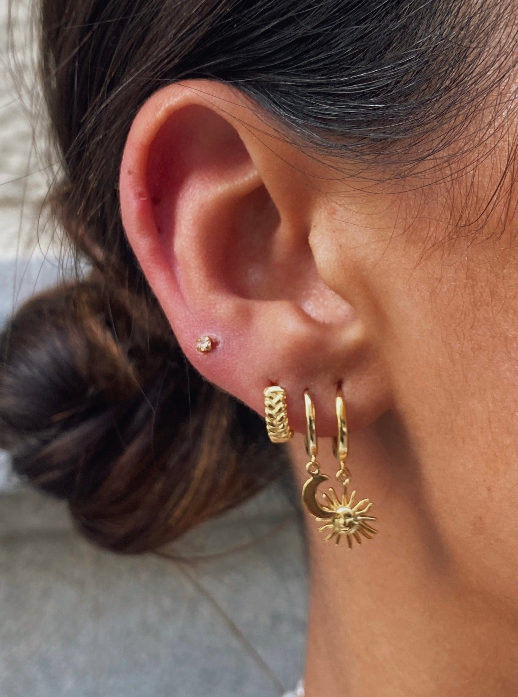 PENDIENTESheylovePendiente spike hoops | heylove